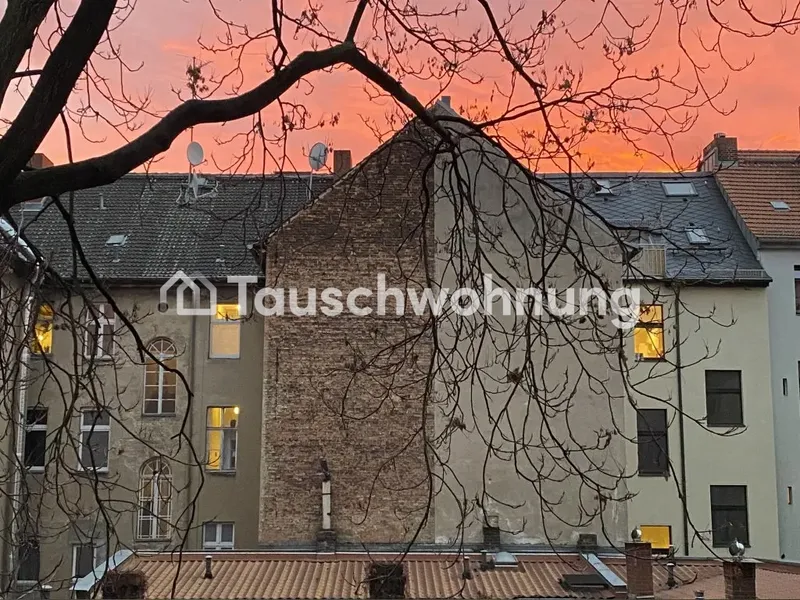 Tauschwohnung: Helle Hinterhof-Altbauwohnung in der Nähe vom Bergmannkiez — photo 1